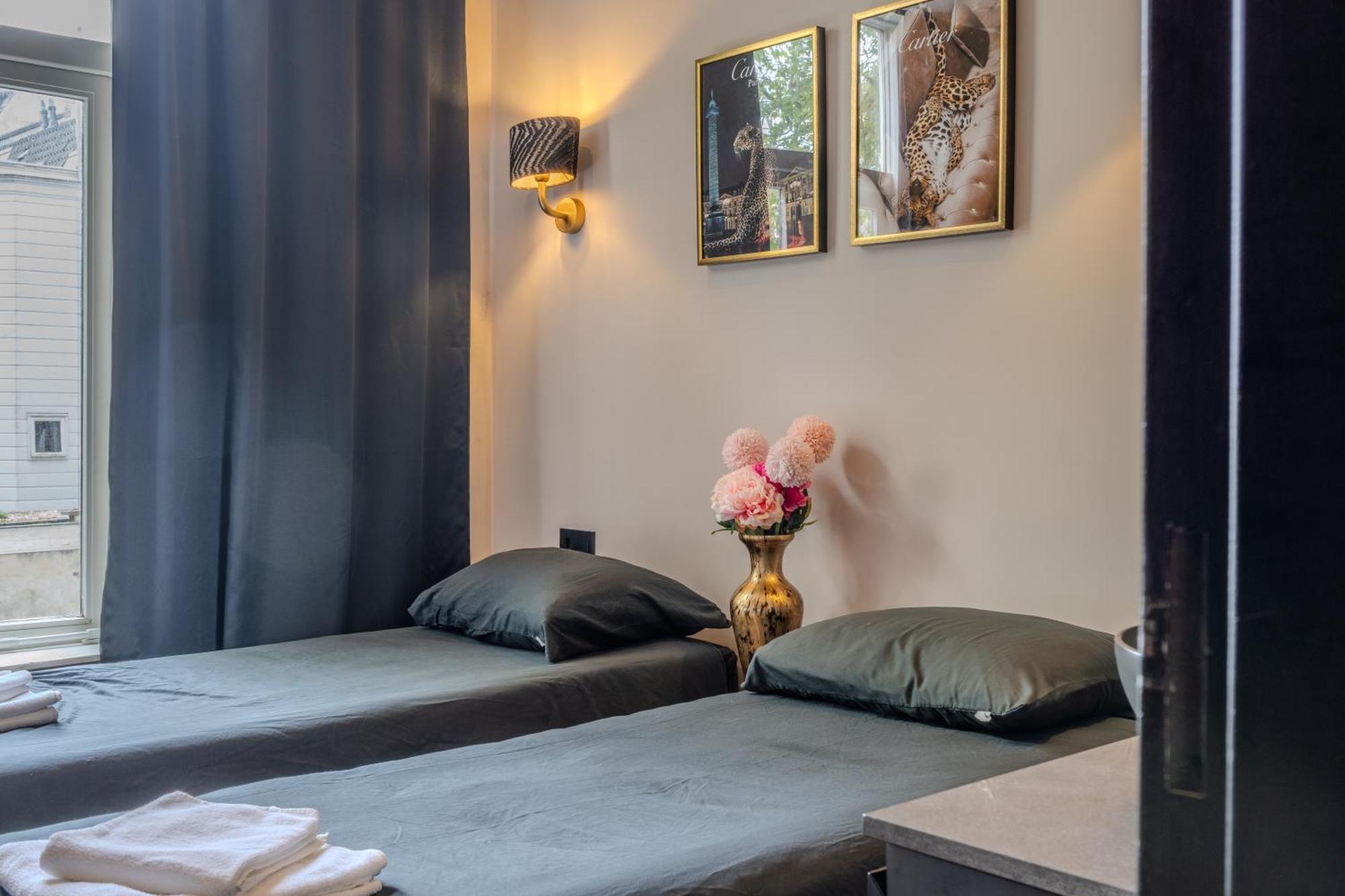 Hotel 83 Амстердам Екстериор снимка