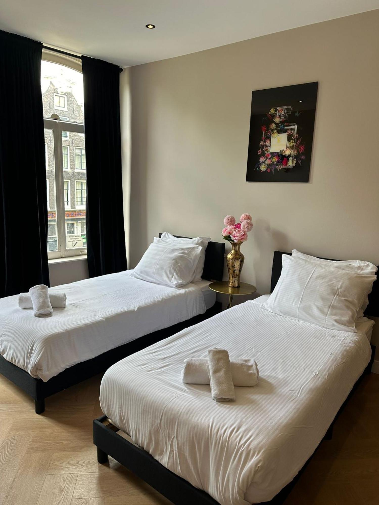 Hotel 83 Амстердам Екстериор снимка